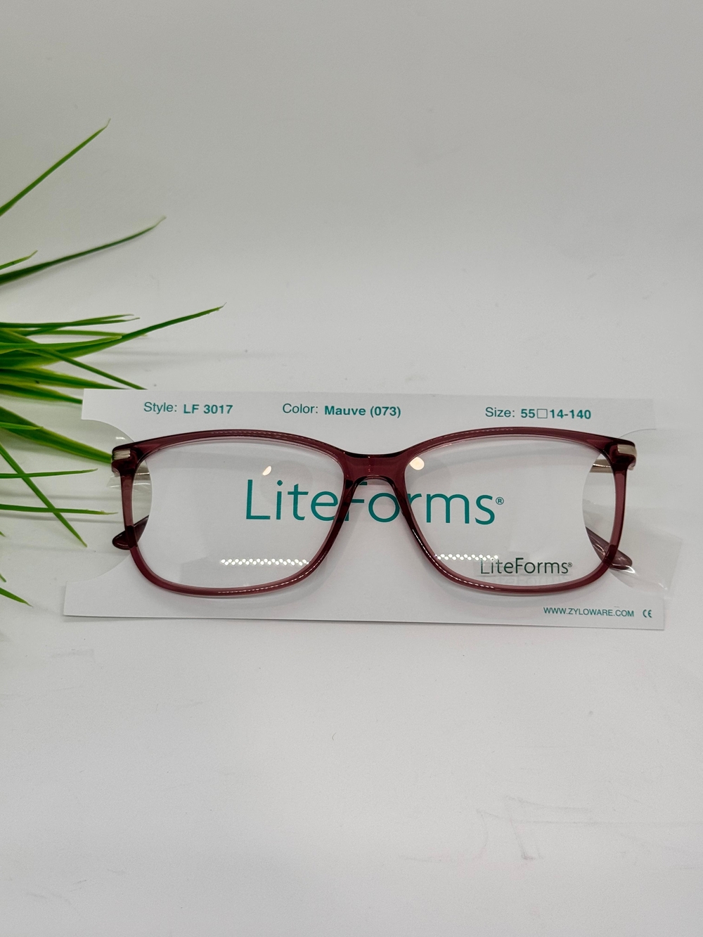 LiteForms 3017 Mauve Rectangle /Frame's Glasses/55-14-140/NWT